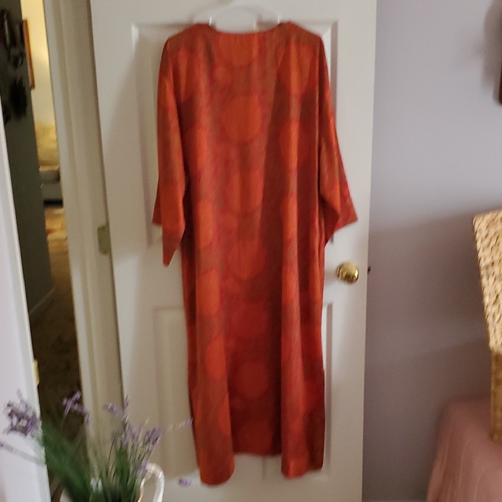 Natori Kaftan - Picture 3 of 3